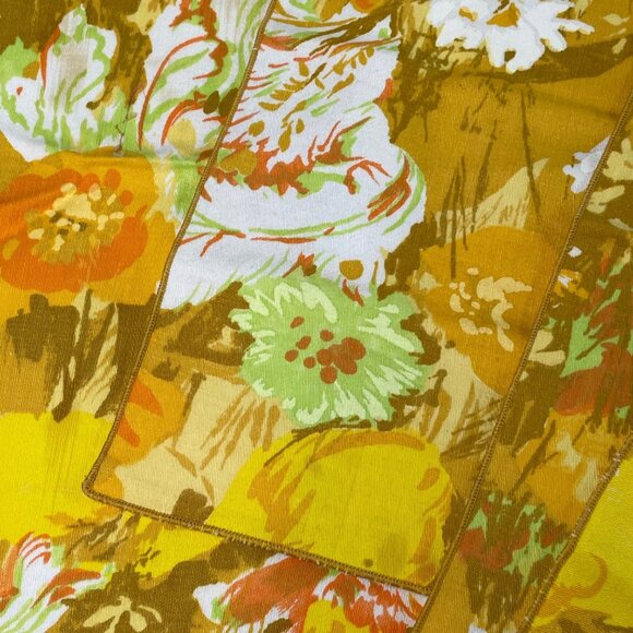 Set of 4 Cloth Napkins Retro Mid Century Modern MCM Mustard Florals Square u - Picture 4 of 8